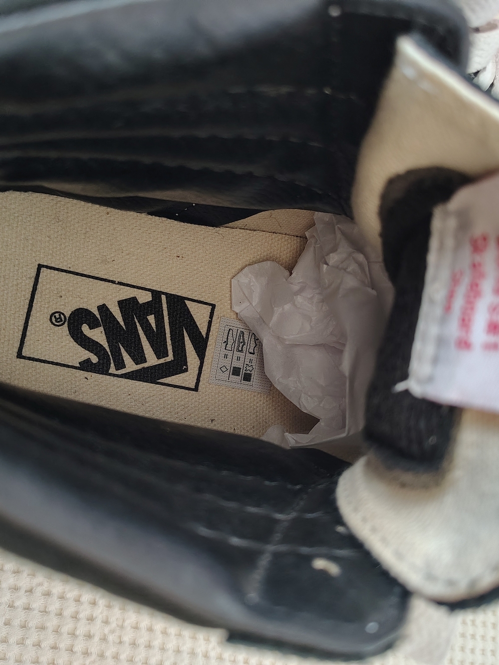 Vans Black and White High-Top Skate Sneakers Size 6.5 - Picture 6 of 7